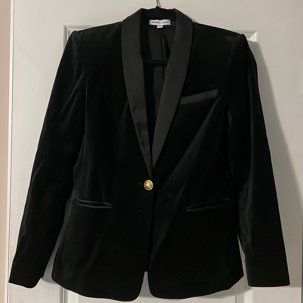 Express x Karla collaboration black blazer with gold buttons